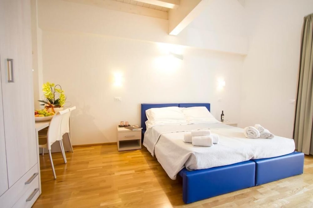 

Catania - Arezzo - Hotel Arezzo ASC