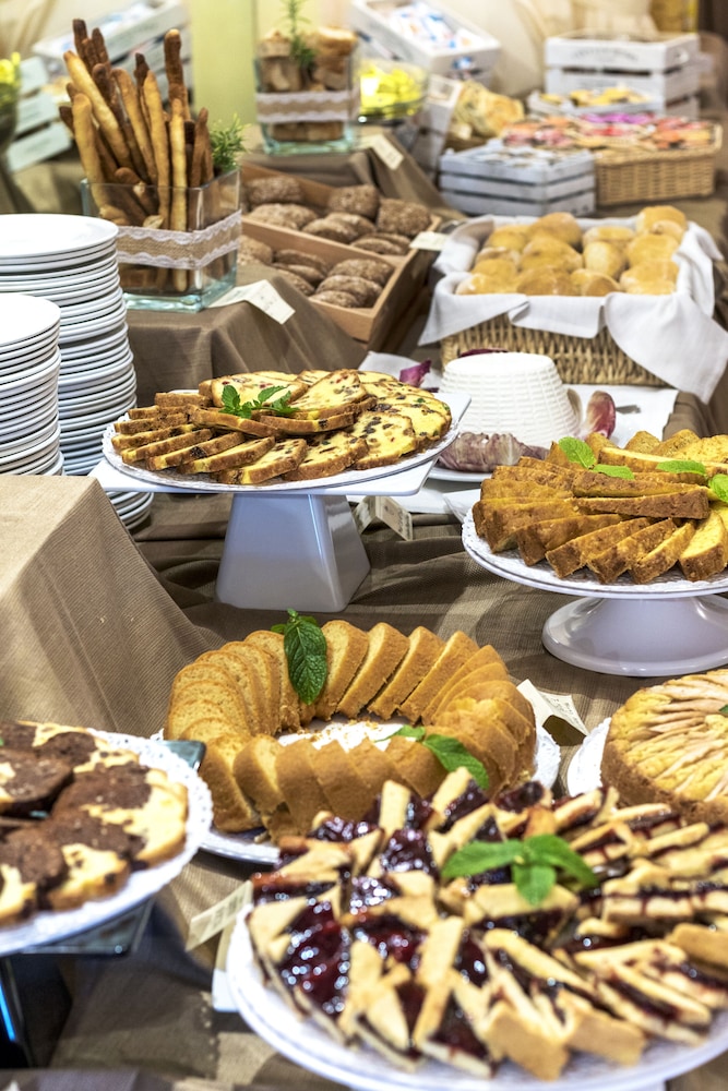 

Napoli - Cannigione - Colonna Country Club