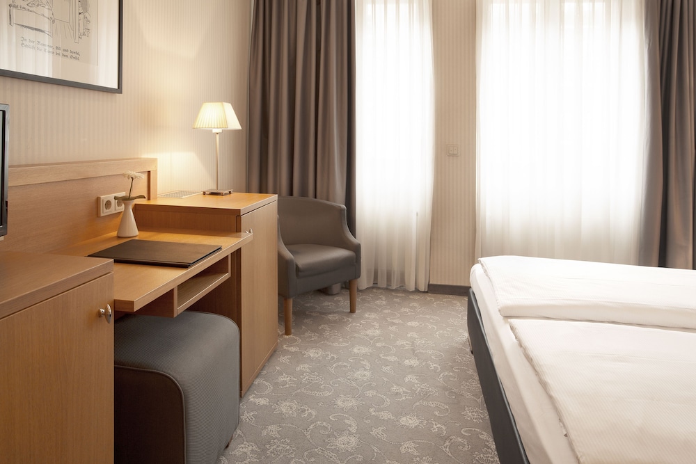 

Verona - Francoforte sul Meno - TOWNHOUSE Hotel