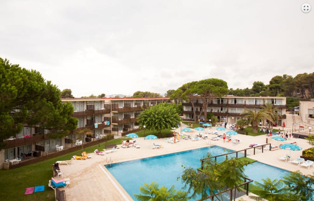 

Palermo - Platja D'Aro - Aparthotel Comtat Sant Jordi