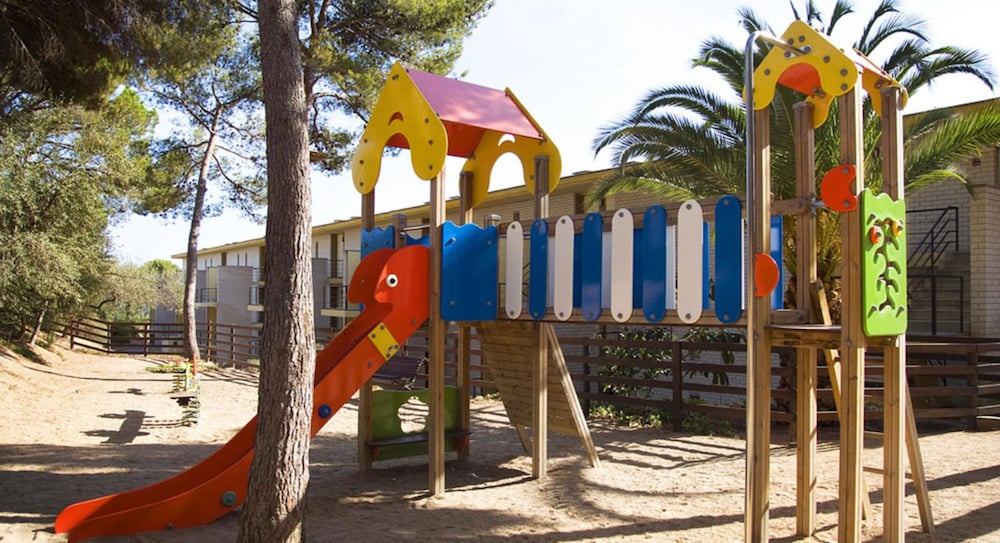 

Milano - Palamós - Aparthotel Comtat Sant Jordi