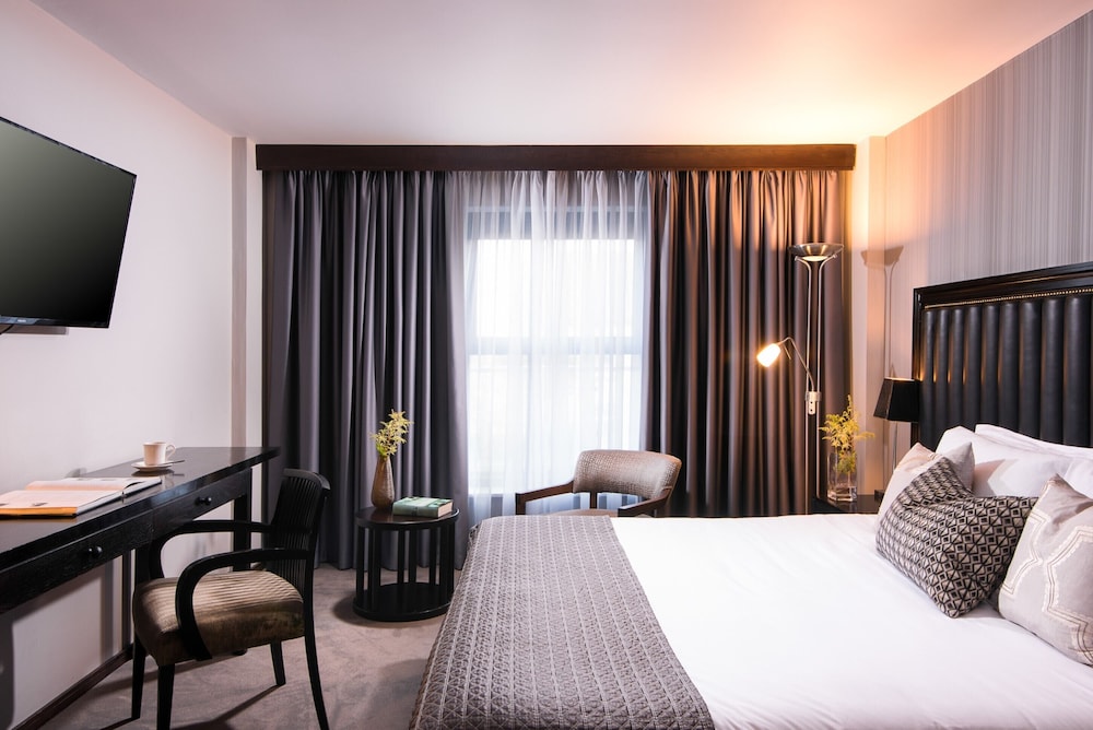 

Roma - Galway - The Twelve Hotel