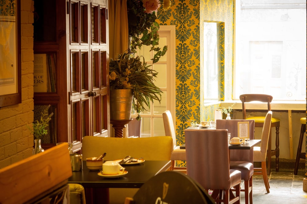 

Venezia - Cork - Ashley Hotel