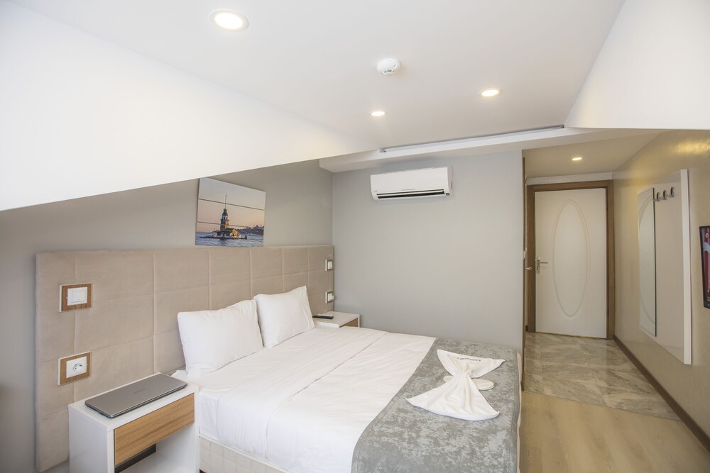 

Olbia - Istanbul - Express İnci Hotel