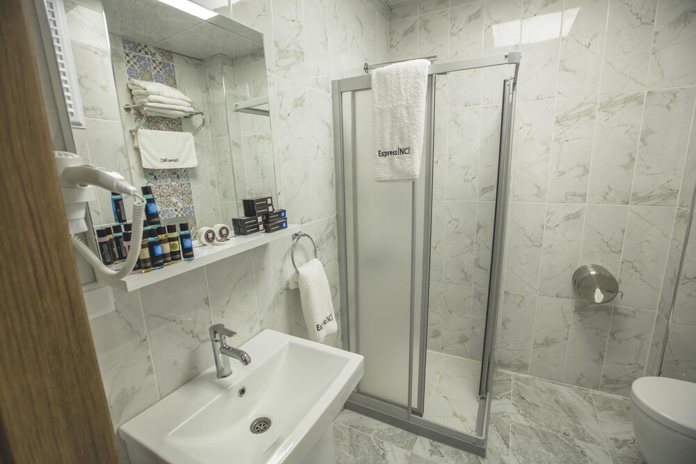 

Milano - Istanbul - Express İnci Hotel