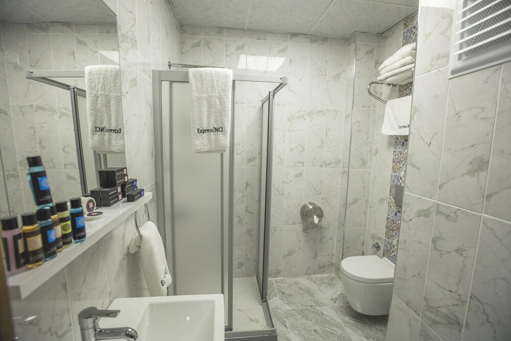 

Torino - Istanbul - Express İnci Hotel