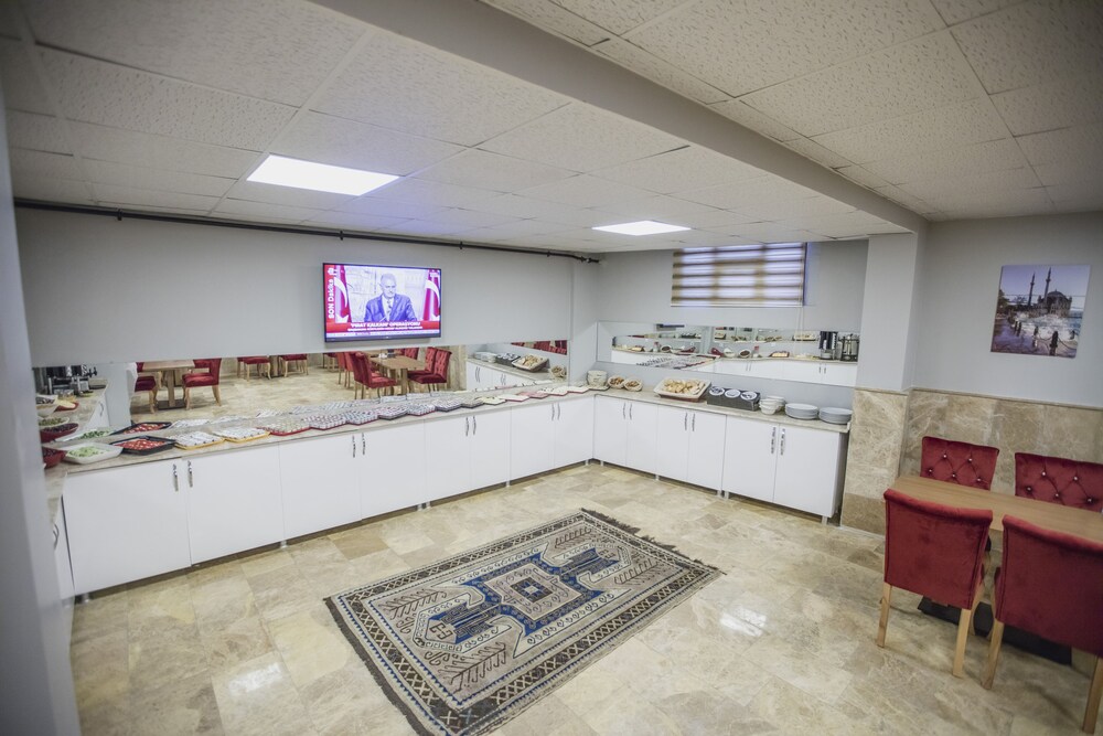 

Bologna - Istanbul - Express İnci Hotel
