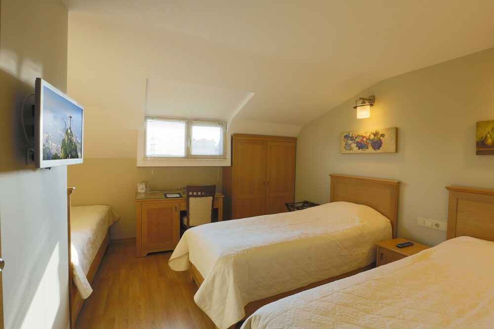 

Milano - Esenyurt - Hotel Expocity Istanbul