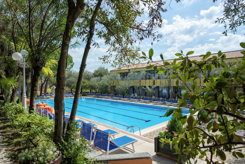 

Milano - Bardolino - Sporthotel Olimpo