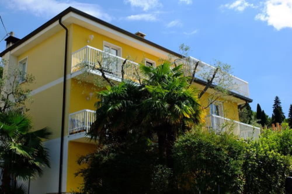 

Palermo - Toscolano Maderno - Hotel Internazionale