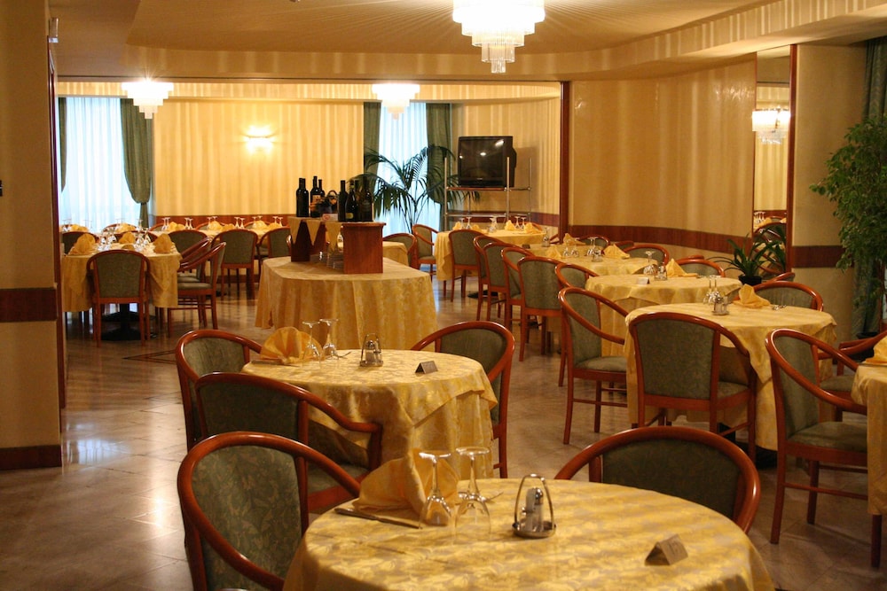 

Cagliari - Lamezia Terme - Savant Hotel