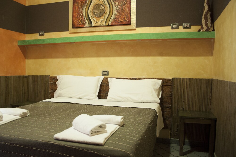 

Palermo - Roma - Hotel Agorà