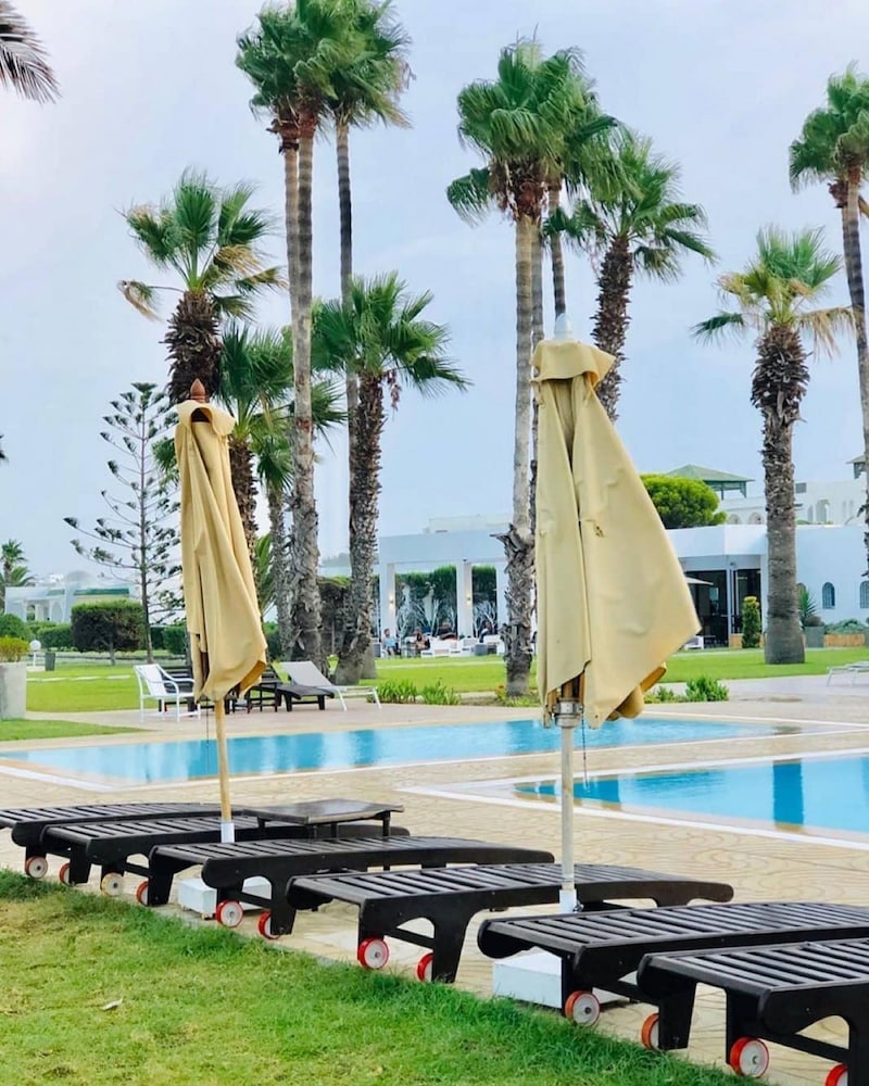 

Napoli - Bizerte - Residence Ain Meriem