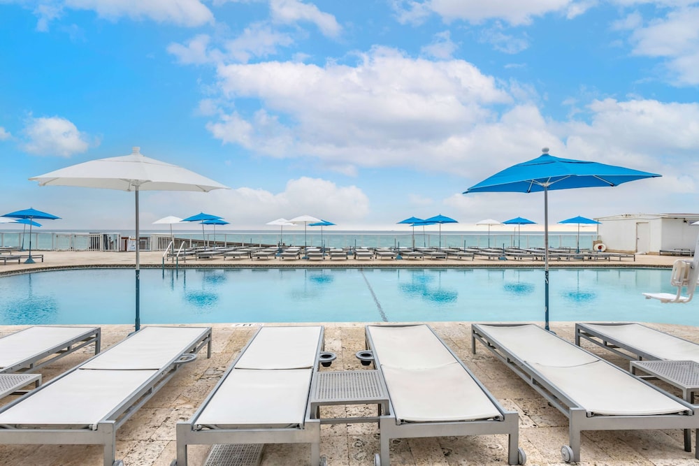 

Napoli - Hallandale Beach - Ramada Plaza By Wyndham Marco Polo Beach Resort