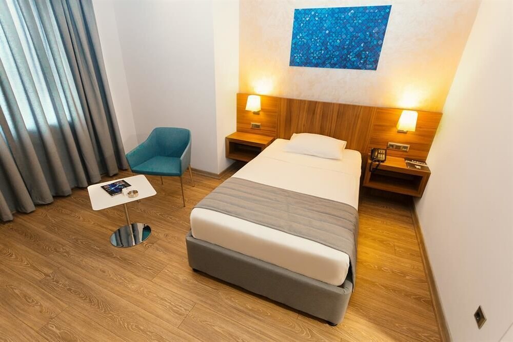 

Milano - Gebze - Fesa Business Hotel