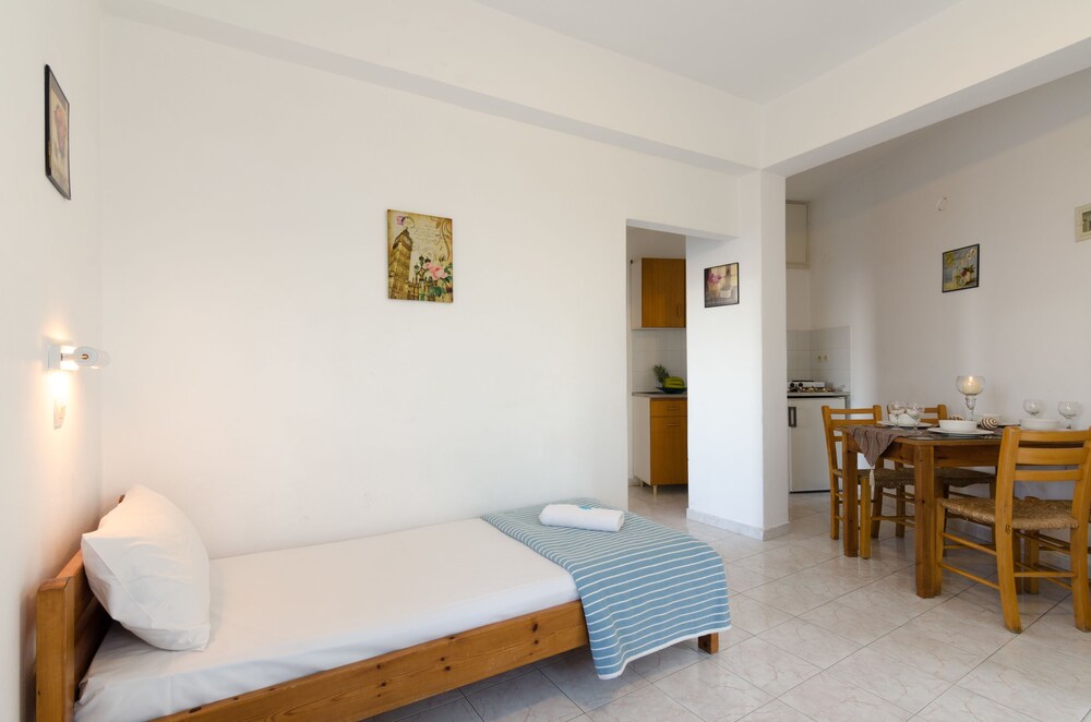 

Napoli - Hersonissos - Aglaia Apartments & Studios