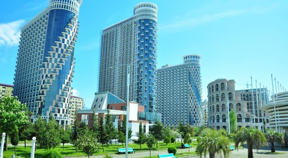 

Milano - Batumi - Rock Hotel First Line