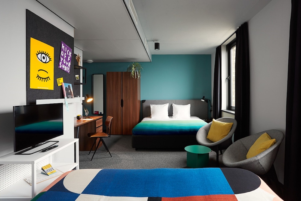 

Milano - Eindhoven - The Social Hub Eindhoven