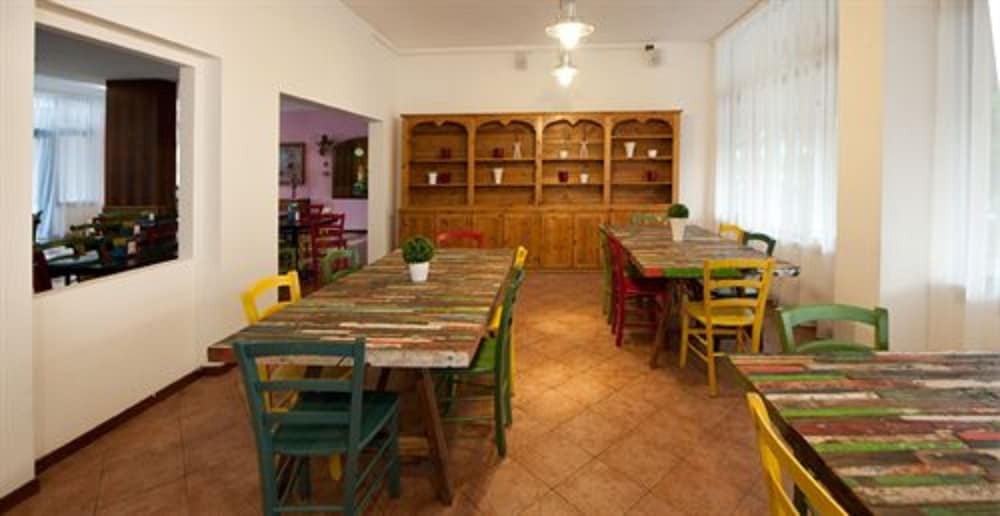 

Roma - Castelnuovo del Garda - Hotel Centro Turistico Gardesano