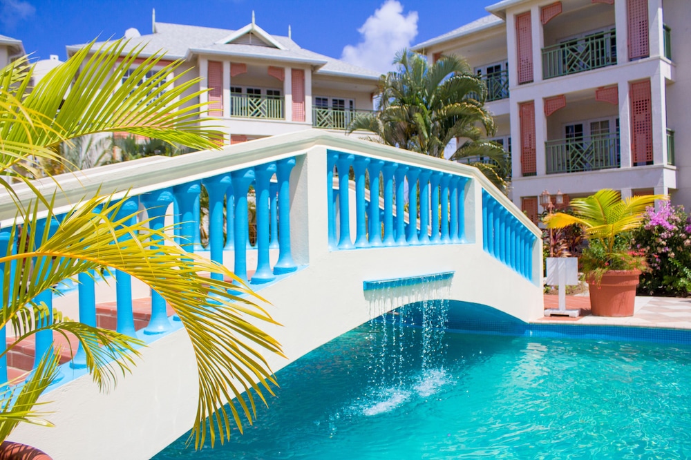 

Milano - Saint Lucia, Caraibi - Bay Gardens Beach Resort and Spa