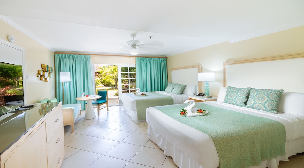 

Roma - Cap Estate - Bay Gardens Beach Resort and Spa