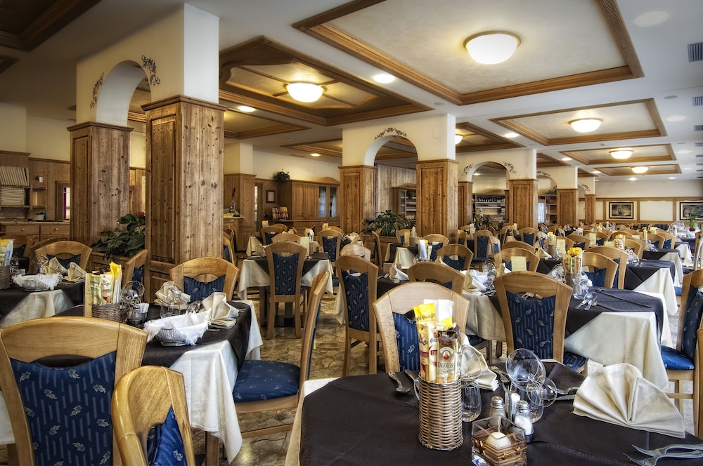 

Lamezia Terme - Trento - Hotel Everest