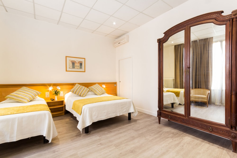 

Roma - Nizza - Hotel Busby