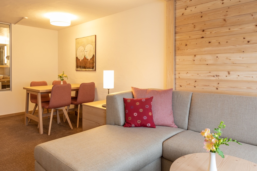 

Roma - Gstaad - Gstaaderhof - Active & Relax Hotel
