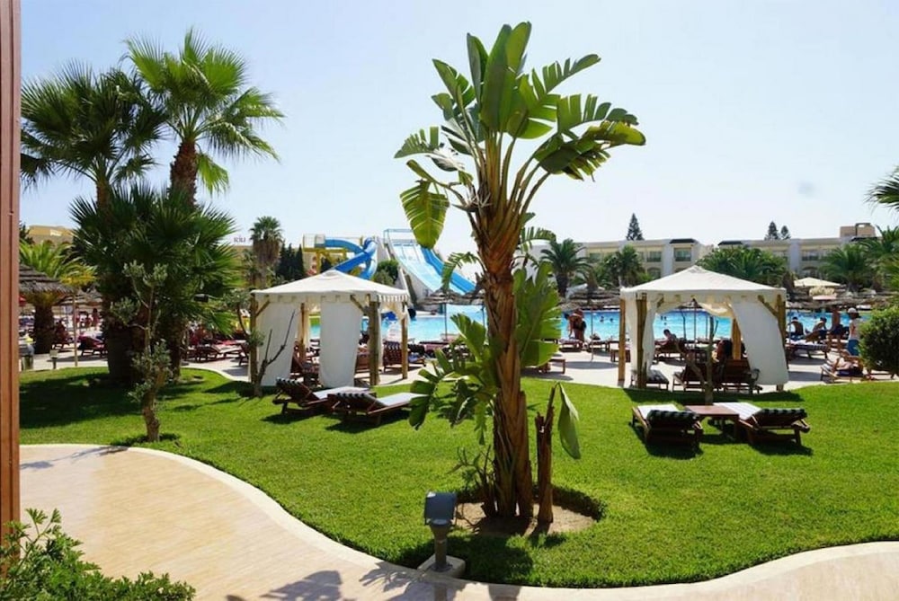 

Napoli - Kelaa Kebira - Soviva Resort - Families Only