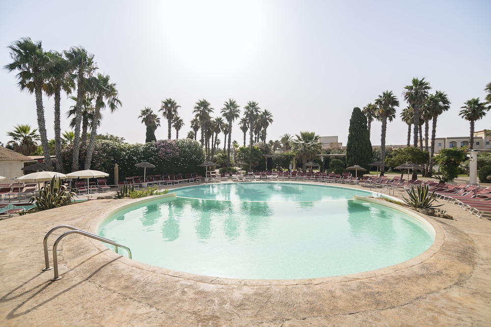 

Bari - Mazara del Vallo - Hotel Baglio Basile