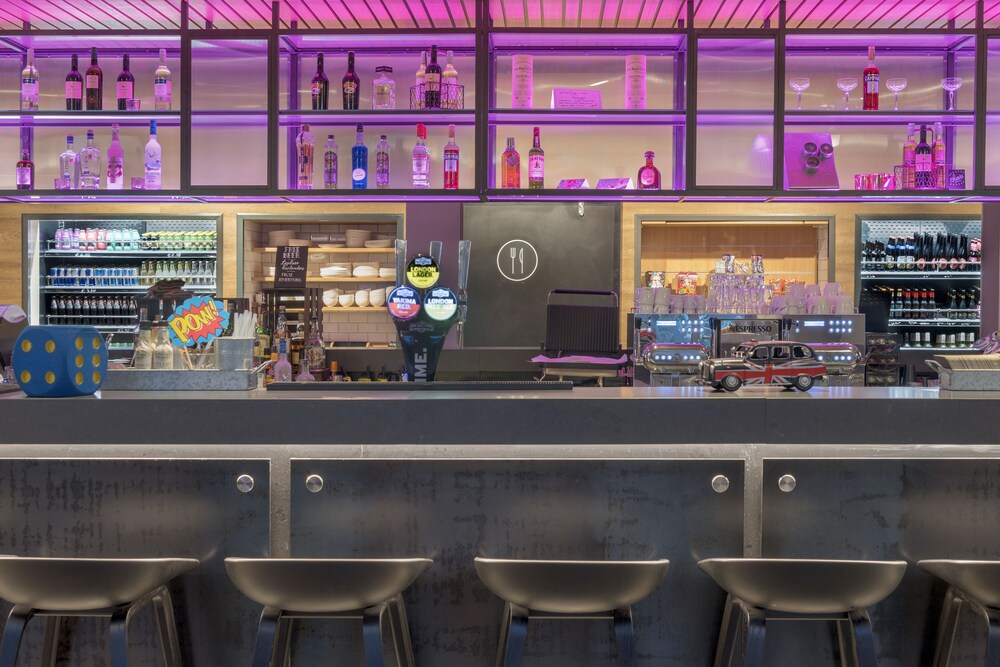 

Roma - Eltham - Moxy London Excel