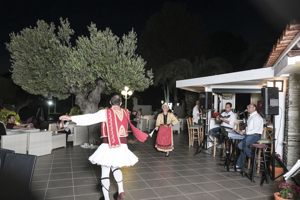 

Milano - Nikiti - Acrotel Elea Beach