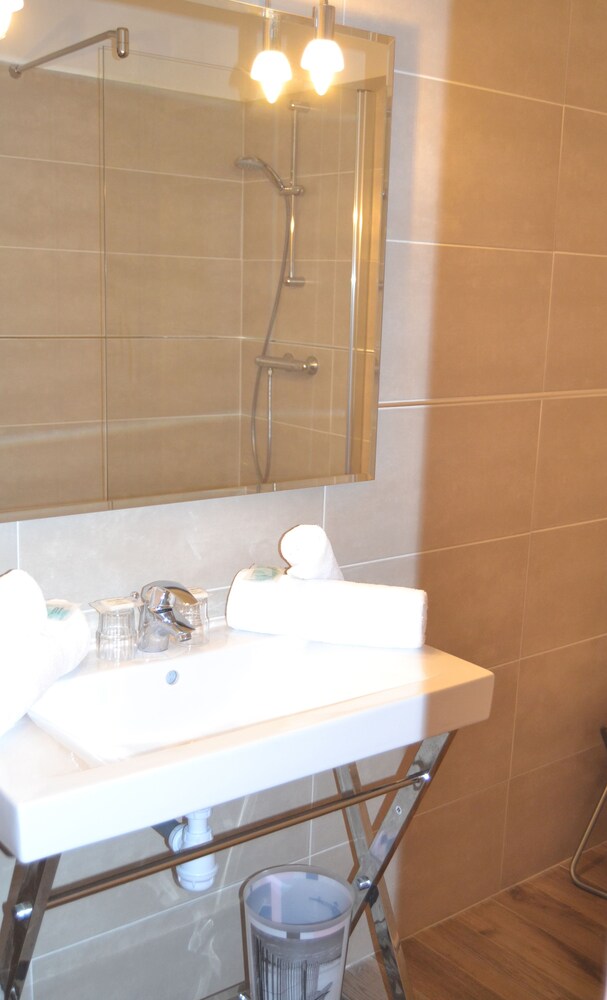 

Verona - Calvi - Hotel Cyrnea