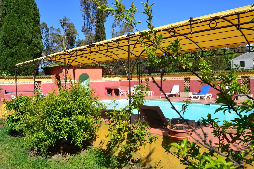 

Napoli - Calvi - Hotel Cyrnea