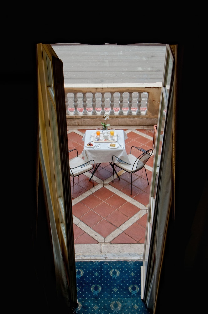 

Milano - Costa Lazio, Mare Italia - Hotel San Giorgio