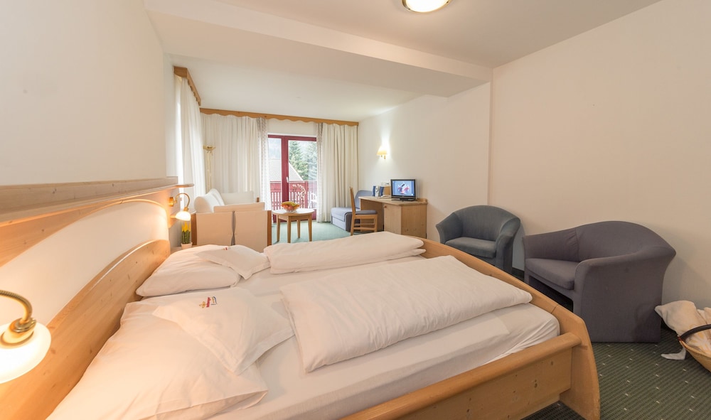 

Roma - Lutago - Hotel Hellweger