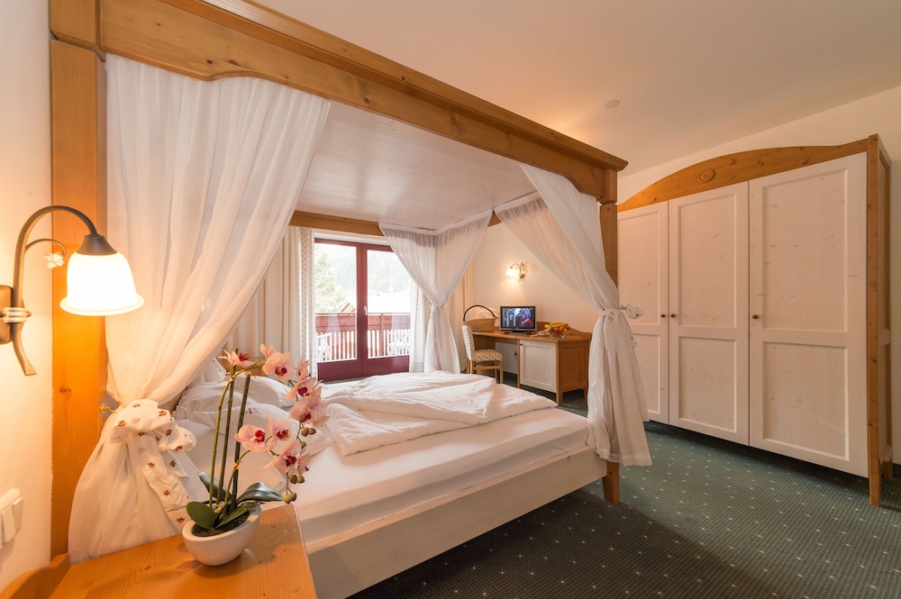 

Milano - Lutago - Hotel Hellweger