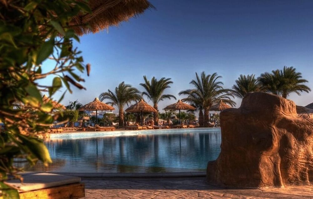 

Bari - Soma Bay - Lotus Bay Resort