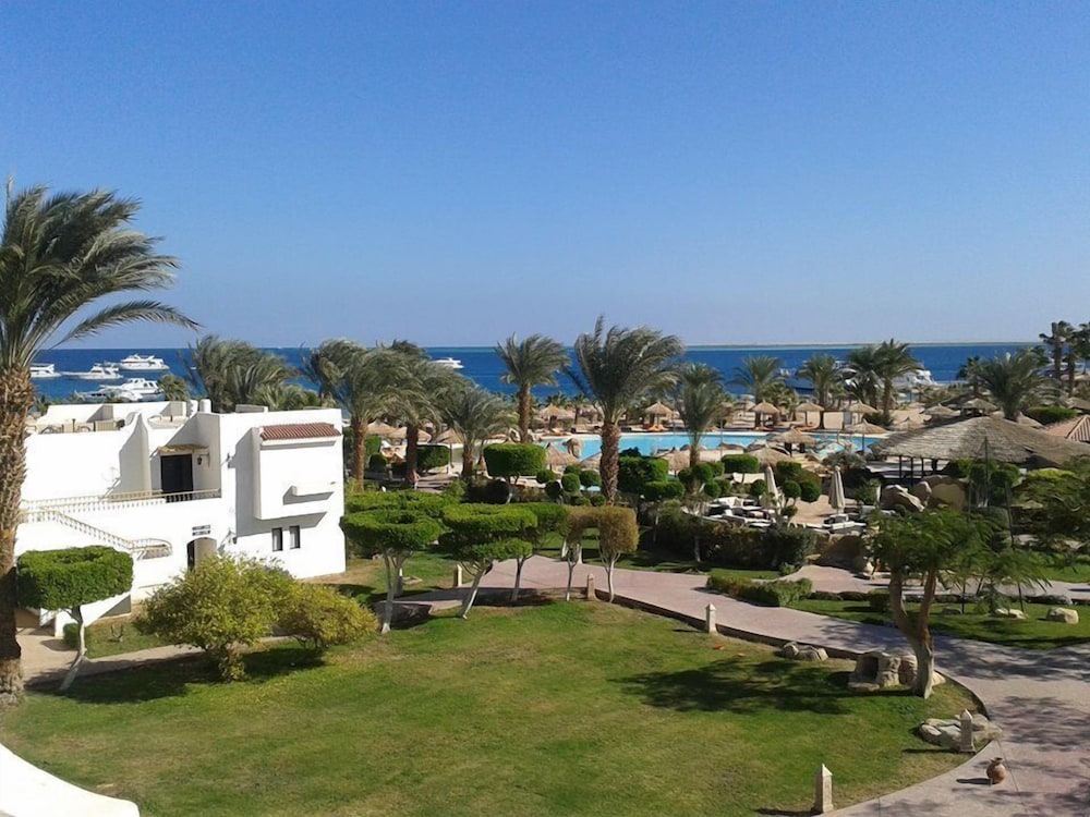 

Torino - Safaga - Lotus Bay Resort