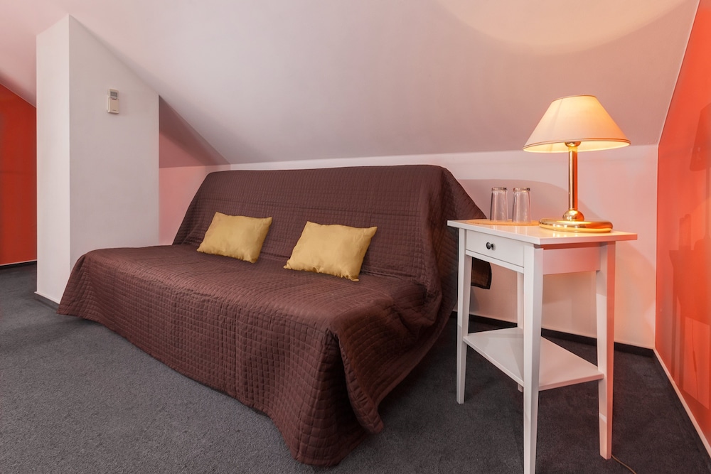 

Milano - Praga - Hotel Augustus et Otto