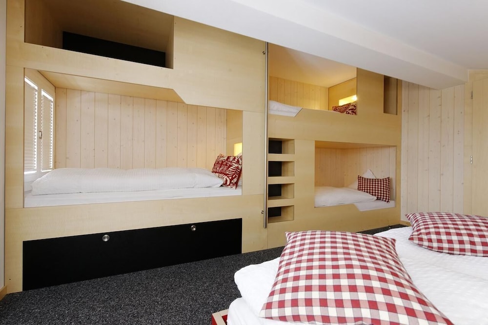 

Trieste - Grindelwald - Alpinhotel Bort