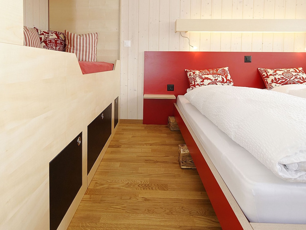 

Cagliari - Grindelwald - Alpinhotel Bort