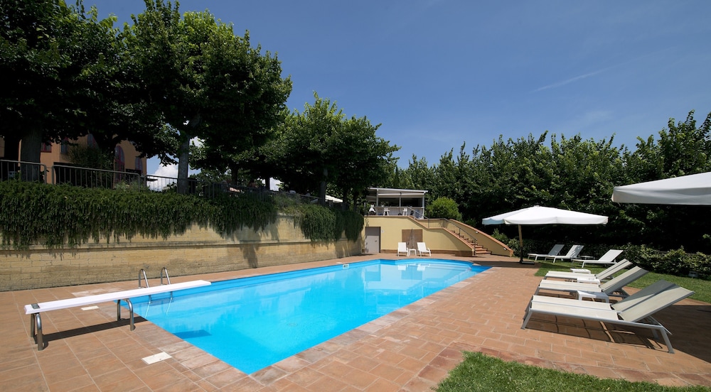 

Roma - Montepulciano - Grand Hotel Admiral Palace