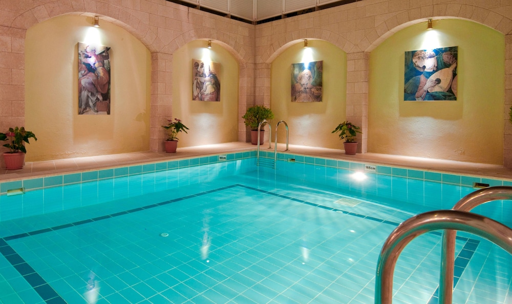 

Milano - Lambi - Alexandra Hotel&Apartments
