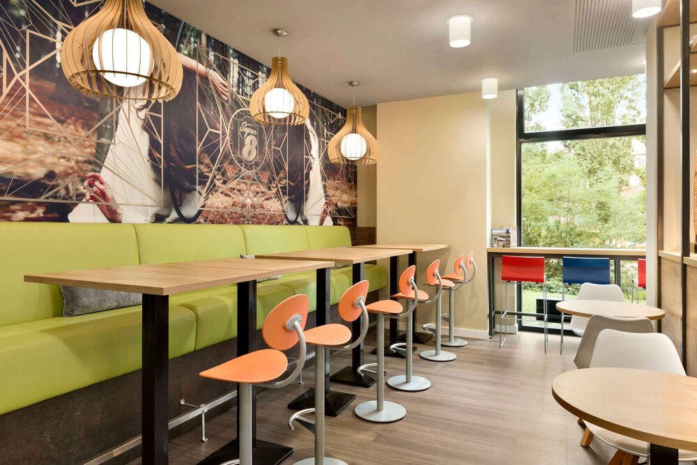 

Roma - Foresta Nera, Germania - Super 8 By Wyndham Freiburg