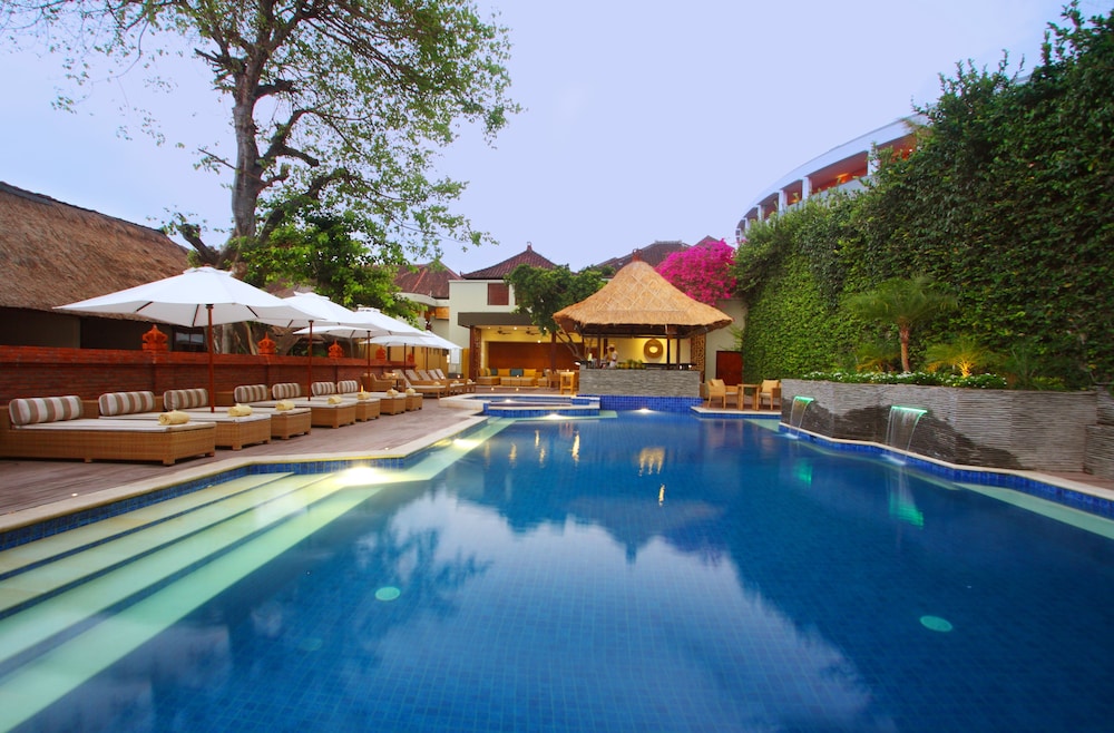 

Milano - Kedonganan - AlamKulkul Boutique Resort