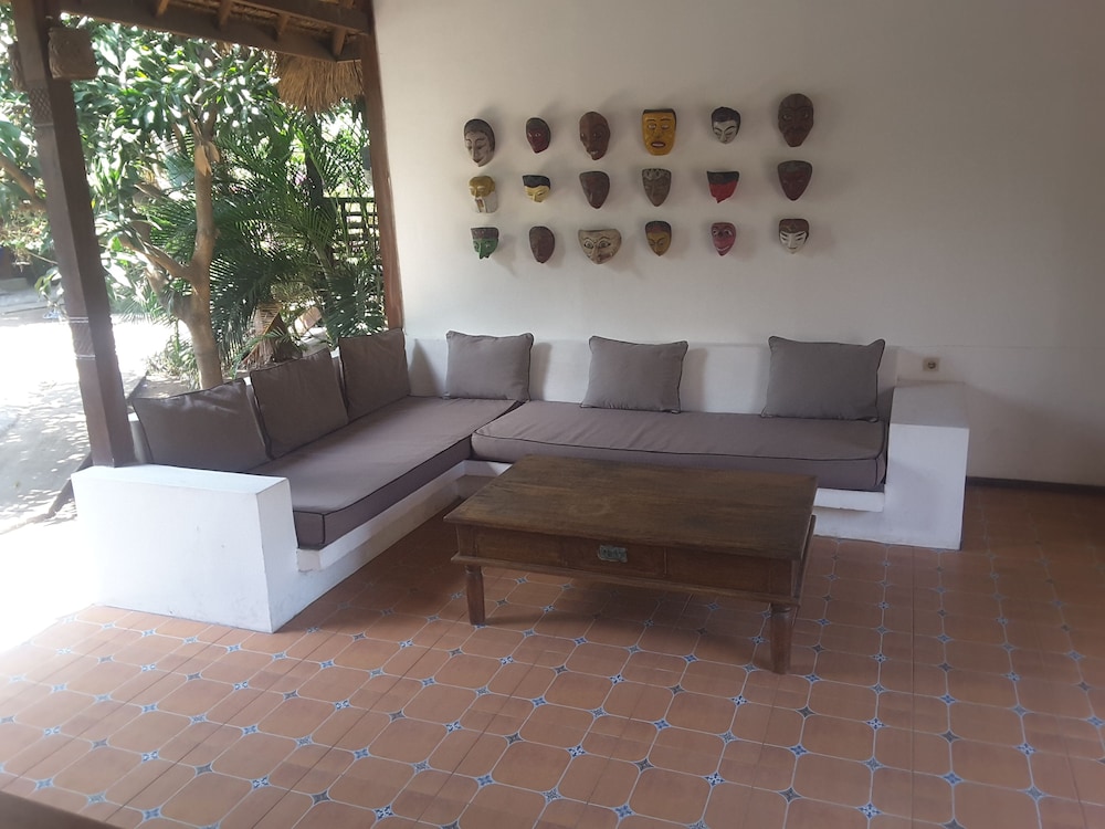 

Bologna - Gili Trawangan - Si Pitung Village