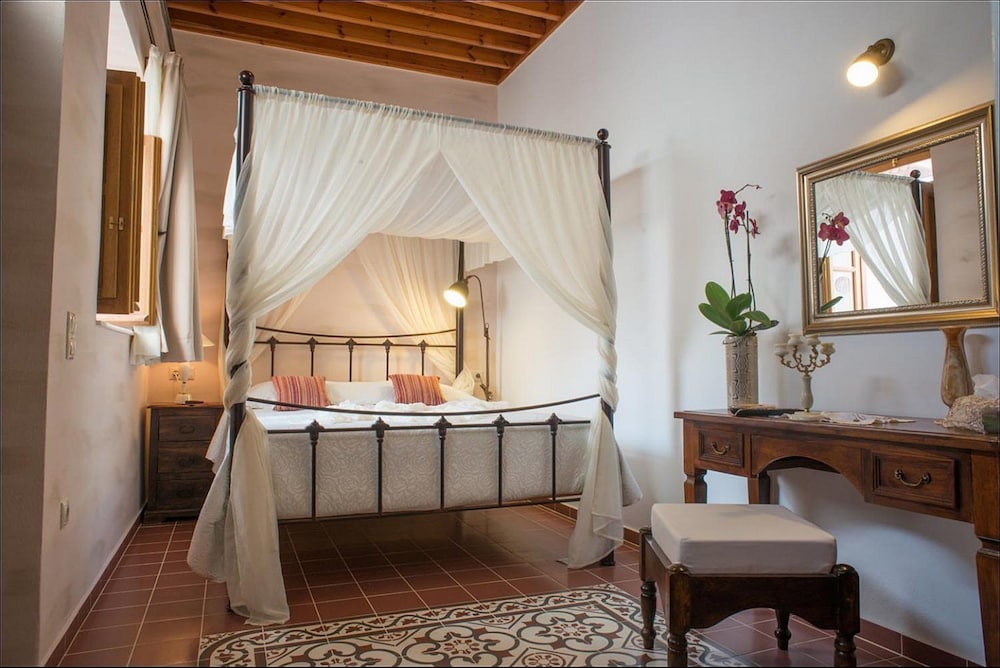 

Roma - Lardos - Villa Amalia
