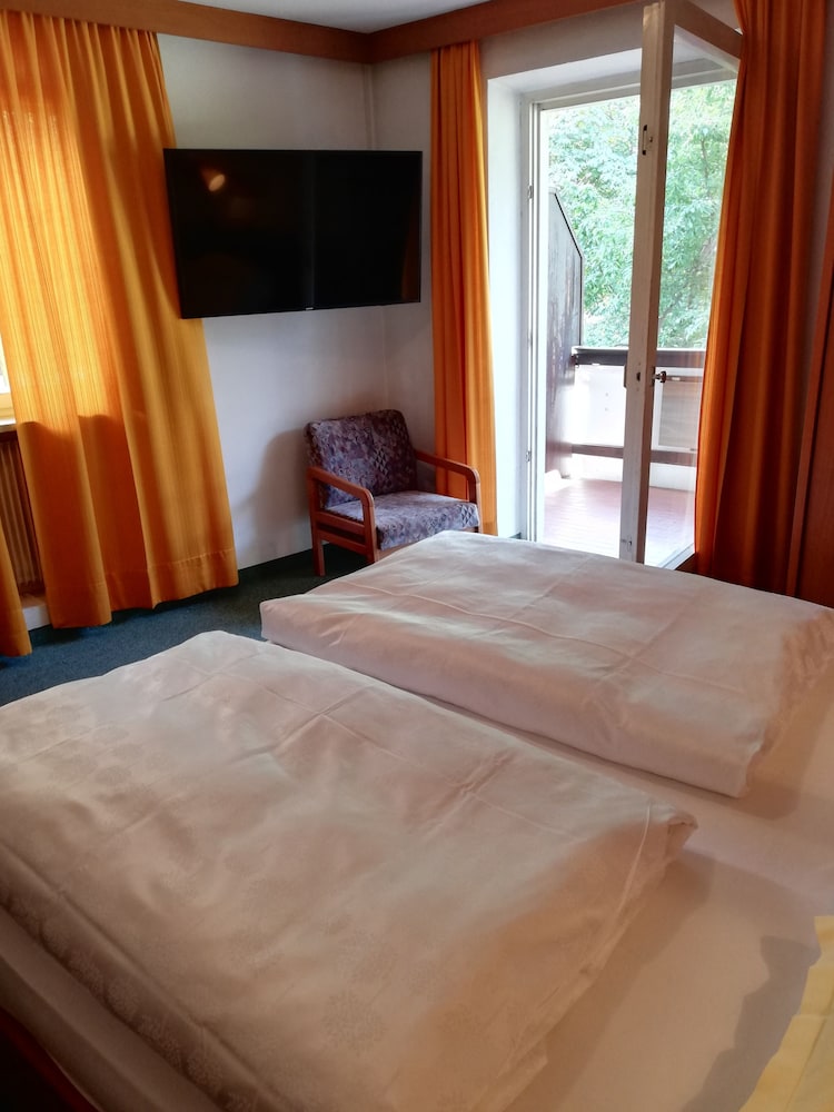 

Roma - Santa Cristina Valgardena - Hotel Rodes