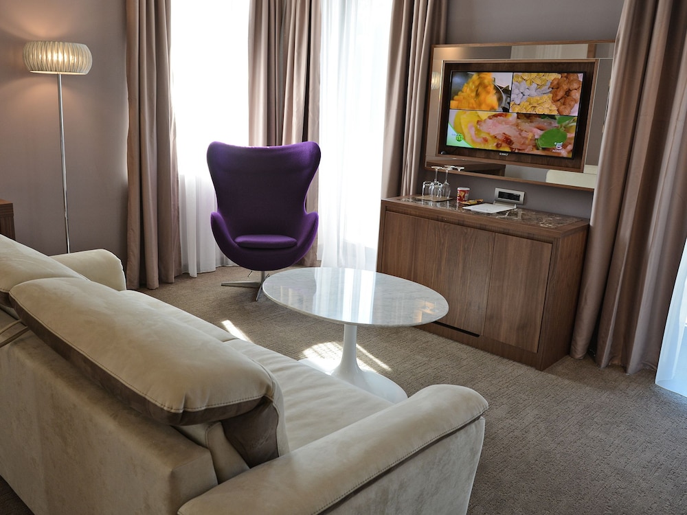 

Brindisi - Rogaška Slatina - Atlantida Boutique Hotel
